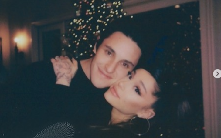 Ariana Grande Marries Dalton Gomez in Private Ceremony
